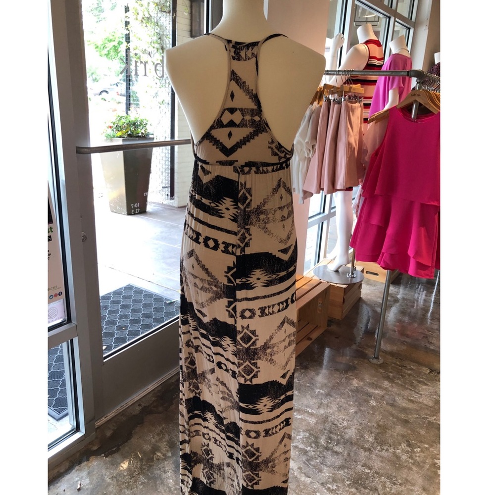 Aztec Maxi Dress - Picture 2 of 2